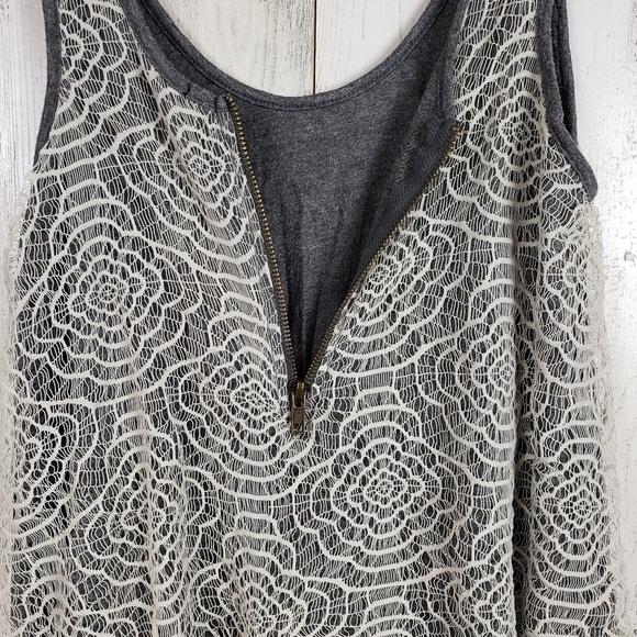 Miss chievous cute layered tank size small - Picture 7 of 9